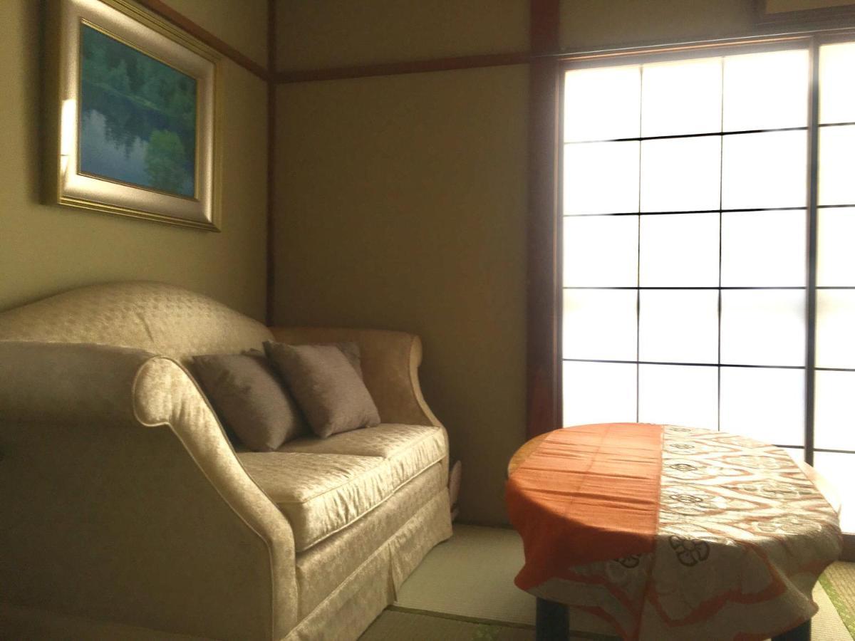 Oasis Minamiyukigaya Tokio